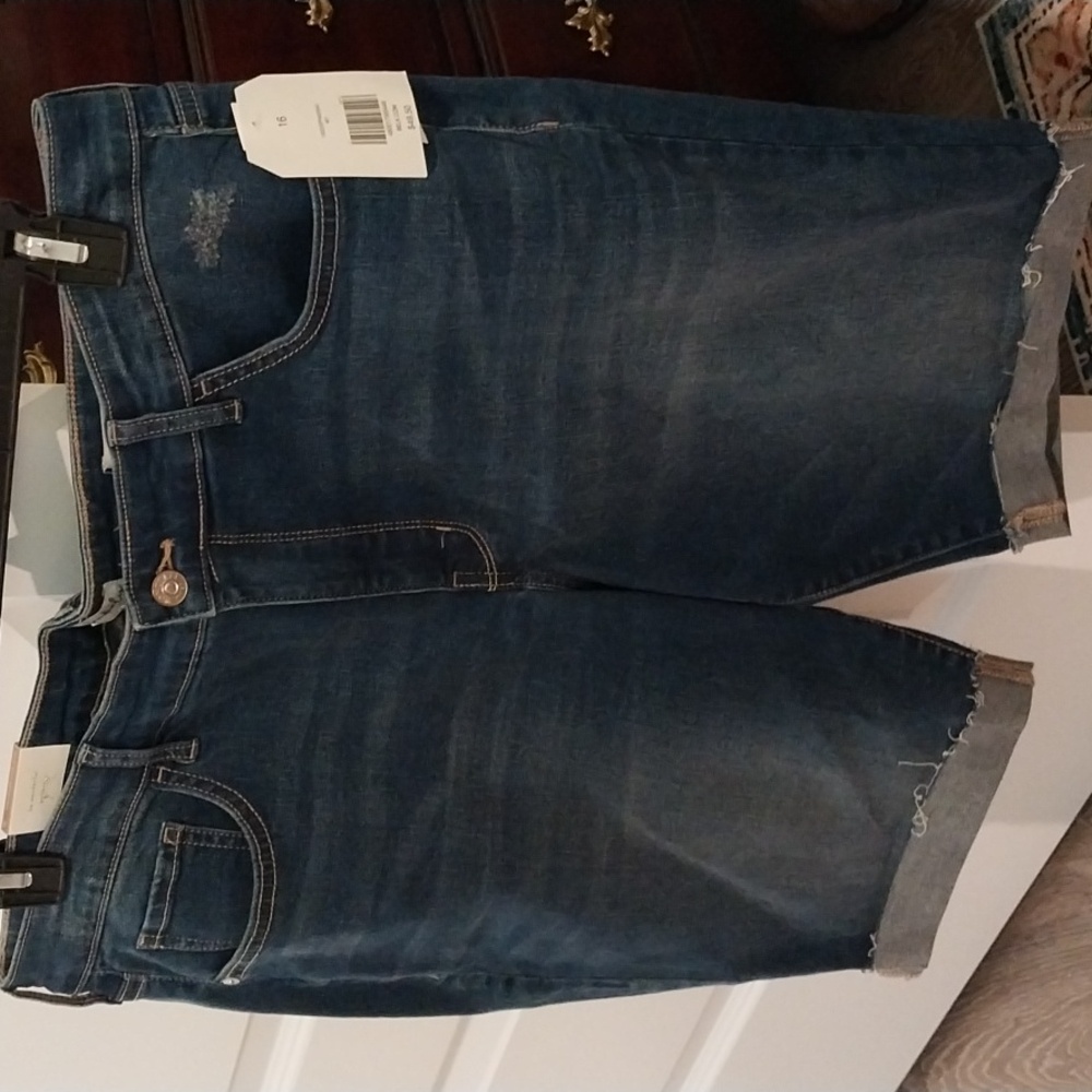 Denim cut off shorts